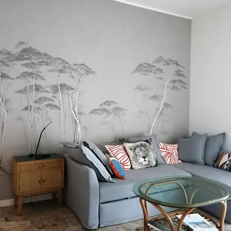 Casa Di Enri アパート *