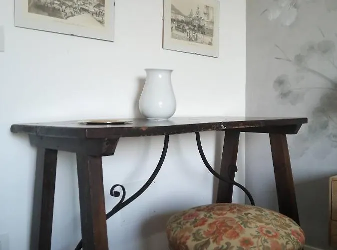 Casa Di Enri Como