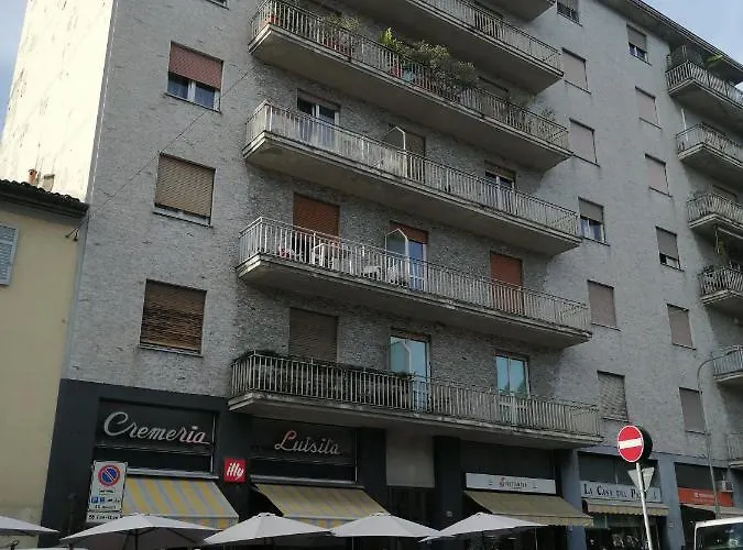 Casa Di Enri Como